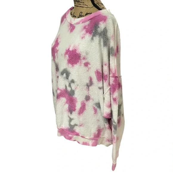 Free People Kelly Washed Tie Dye Sweatshirt Pink Grey Fuzzy Size Medium NWT - Picture 8 of 8